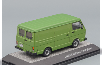 VOLKSWAGEN LT28 box van, green