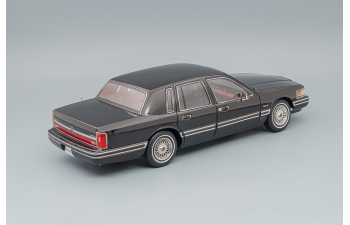 LINCOLN Town Car (1990), black