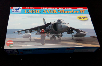 Сборная модель USMC AV8B 'Harrier II'