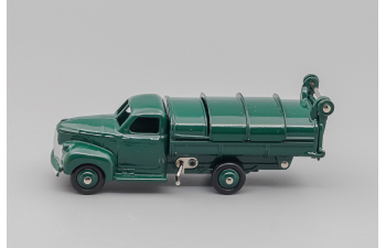 STUDEBAKER Benne a Ordures, green