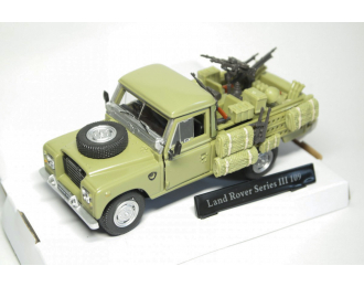 LAND ROVER Series III 109 Military, green