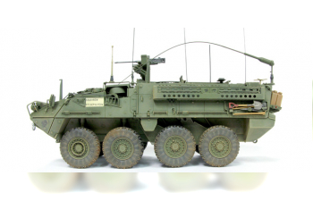 Сборная модель M1130 Stryker Commander's Vehicle