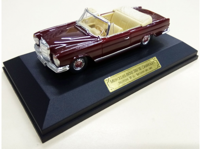 MERCEDES-BENZ 220 SE W111 Cabrio Open (1961-1965) Limited Edition, bordeaux