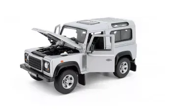 LAND ROVER Land Defender 90 (1984), Silver
