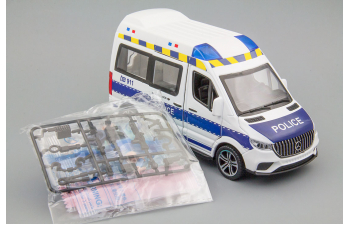 MERCEDES-BENZ Sprinter Police (с фигурками), white