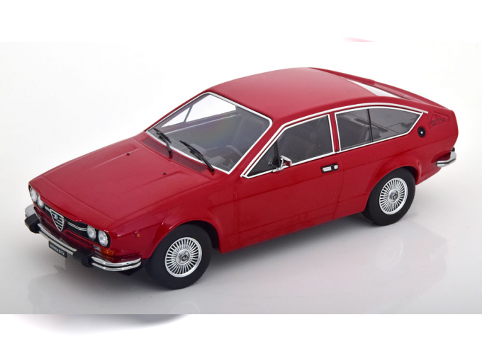 ALFA ROMEO Alfetta 2000 GTV (1976), red