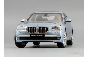 BMW 7 Series Active Hybrid, Blue Water Metallic Interior, blue water metallic