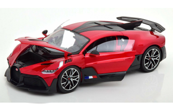 BUGATTI Divo 2019 Red/Carbon