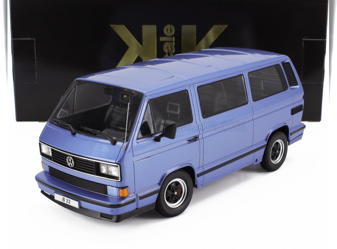 VOLKSWAGEN T3 Porsche B32 Minibus (1984), Light Blue