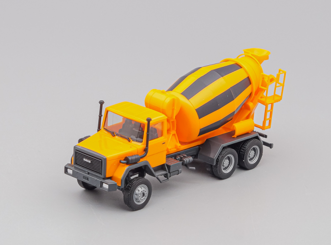 IVECO MAGIRUS 330-30 PA Hauber Betonmischer, orange / black