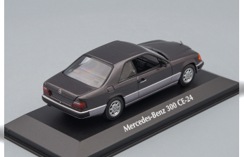 MERCEDES-BENZ 320CE (C 124) - 1991 - PURPLE