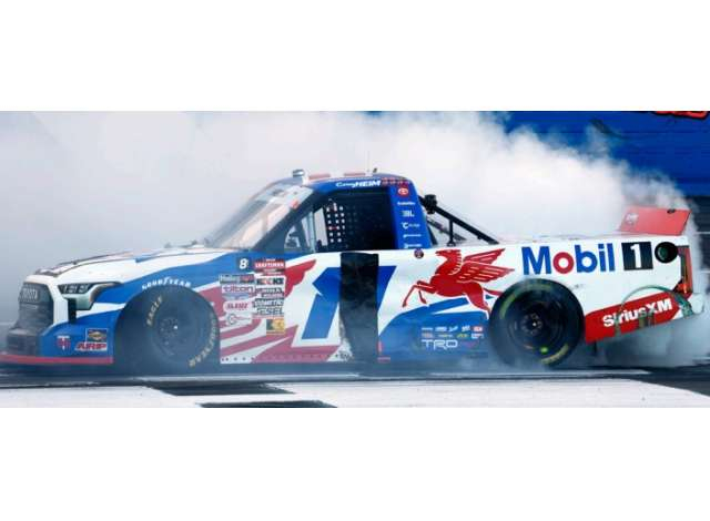 Toyota Tundra #11 Corey Heim *Mobile1*, white/blue/red 2025