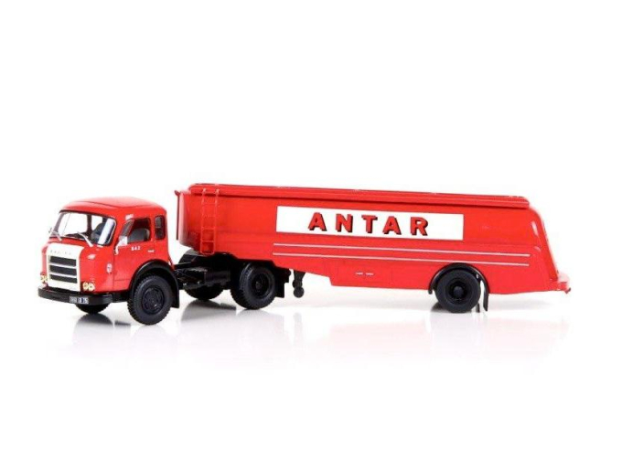 SAVIEM JM 200(Cabine 830) ANTAR (1964), red
