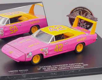 DODGE Charger Daytona (1970) Racing Car, pink / orange
