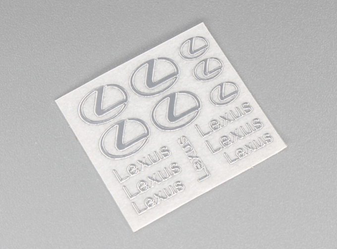 Наклейка объёмная металлизированная логотипы Lexus