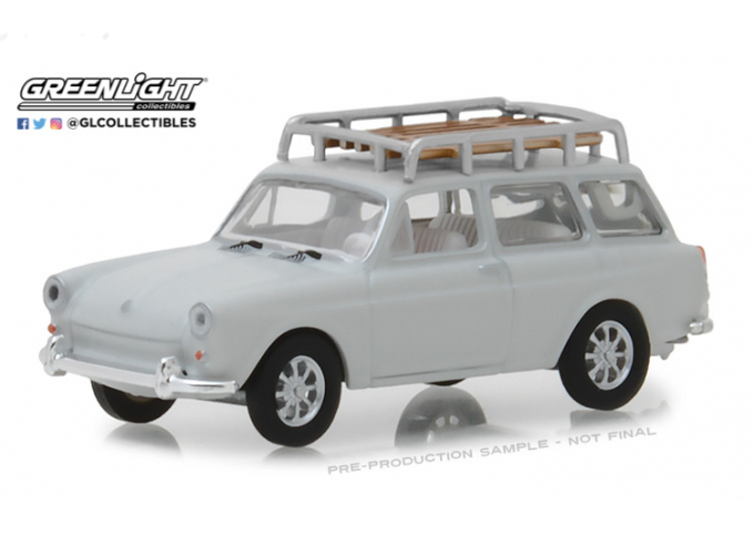 VOLKSWAGEN 1600 Squareback 1968 Lotus White with Roof Rack