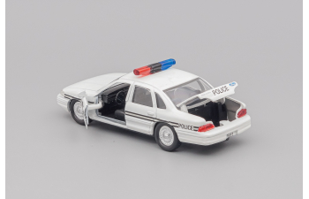 FORD Crown Victoria Lancaster Police, white