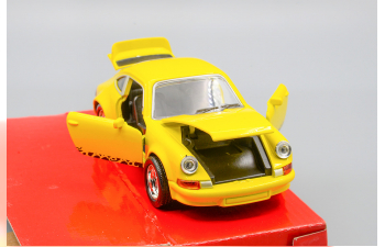PORSCHE Carrera 911, жёлтый, 13 см.