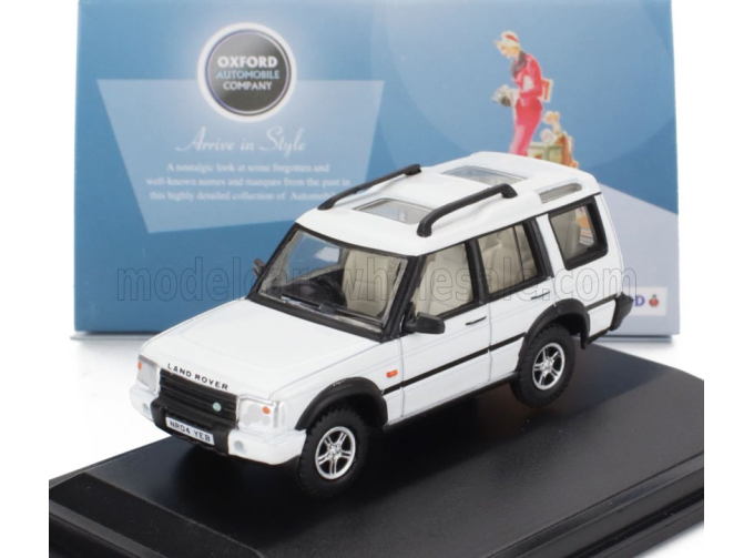 LAND ROVER Discovery MKII (1998), white