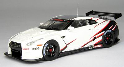 NISSAN R35 GT-R FIA GT '09 present., white