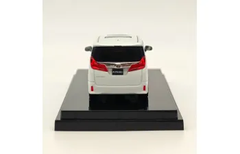 TOYOTA Alphard hybrid (h30w) with sun roof (2015), white pearl crystal shine
