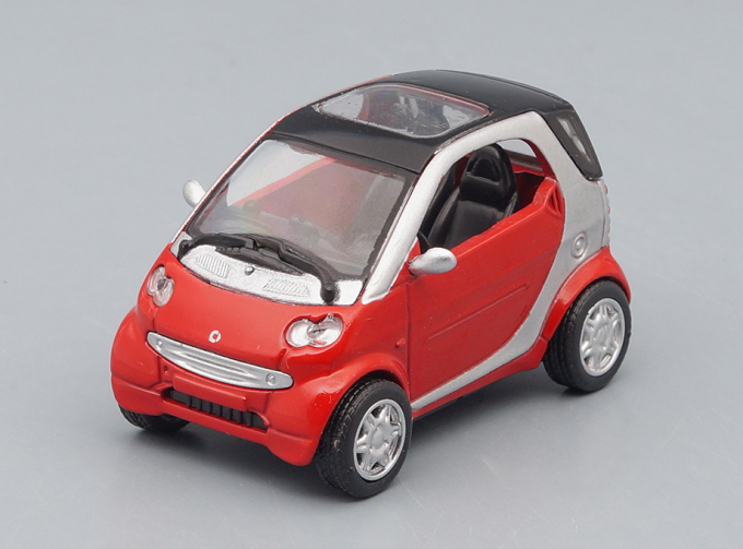 SMART ForTwo, red