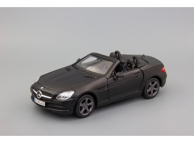 MERCEDES-BENZ SLK-Class, black