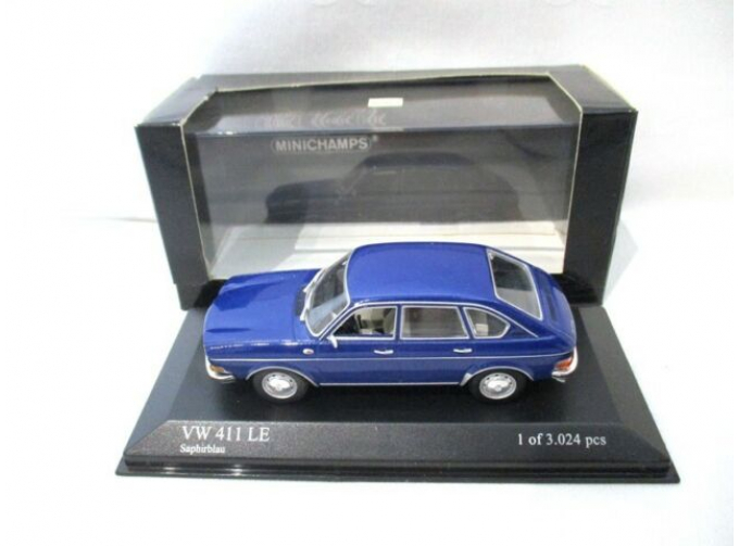 VOLKSWAGEN 411 LE (1969), blue