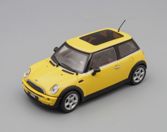 MINI Cooper, yellow / black