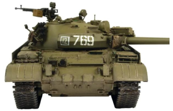 Сборная модель Советский основной боевой танк Т-62М