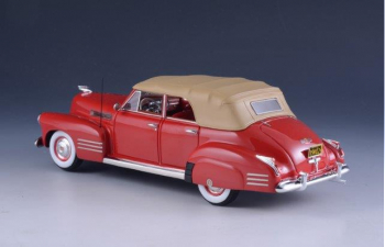 CADILLAC Series 62 Sedan Convertible (закрытый) 1941 Red