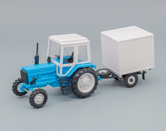 Трактор МТЗ-82 с прицепом Будка, белый / голубой