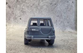Сборная модель Nissan Patrol Y60