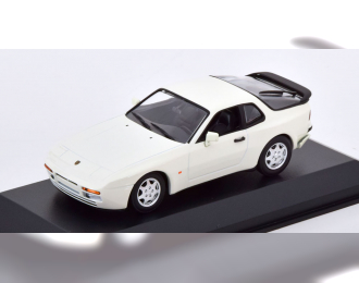 PORSCHE 944 S2 (1989), white