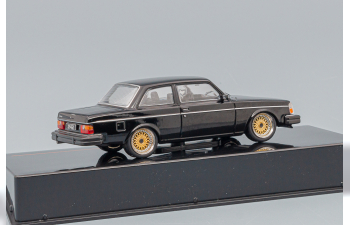 VOLVO 242 Customs 1980 Black