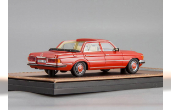 MERCEDES-BENZ 280SEL Landaulet W116 (1974), red