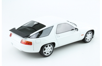 Porsche 928 Club Sport 1988 (white)