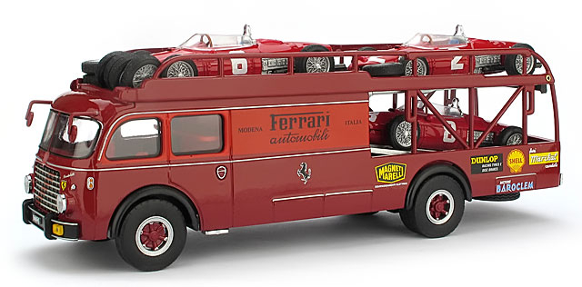 FIAT 642 RN Bartoletti Ferrari race transporter with 3 Sharknose modelcars (1961)