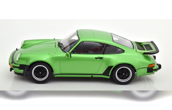 PORSCHE 911 (930) Turbo 3.0 (1976), green metallic