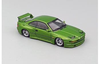 BMW 850CSi E31 Coupe WideBody Sport, brilliant green metallic