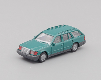 MERCEDES-BENZ 230 TE (S124), green