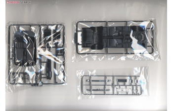 Сборная модель TOYOTA Corona Mark II Grand 4 Door Sedan(X30)