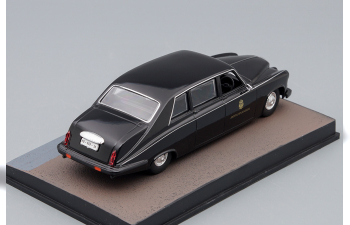 DAIMLER Limousine Casino Royale, black