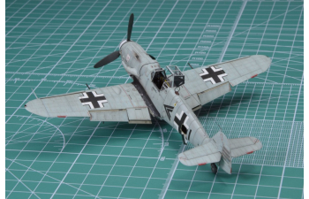Сборная модель Limited Dual Combo Gustav Pt. 1 Bf 109 G-5 & G-6