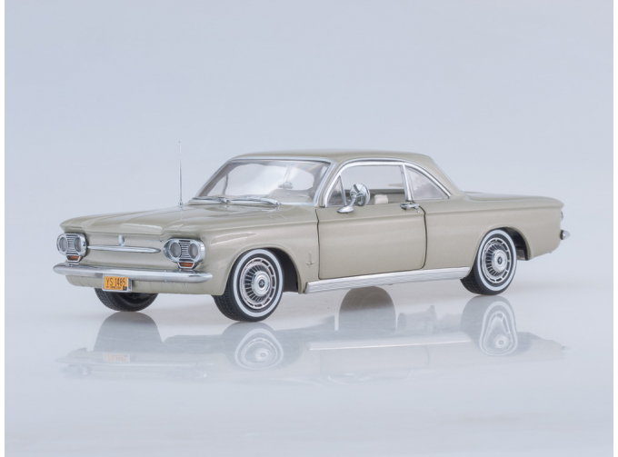 CHEVROLET Corvair Coupe (1963), autumn gold