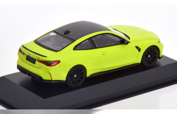 BMW M4 Competition Coupe (2020), light green