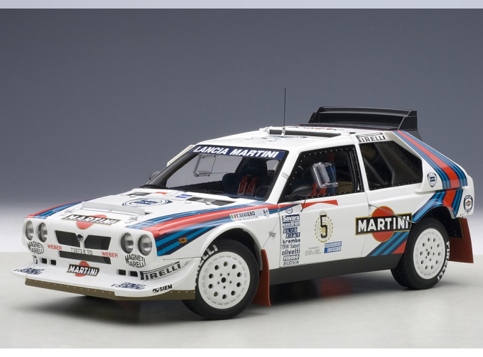 LANCIA Delta S4 "Martini" #5 Rally Winner Argentina (1986), biasion / siviero