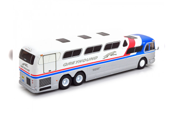 GMC SCENICRUISER "GREYHOUND" (1956), white / silver