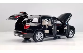 MERCEDES-BENZ GL500 (2012), black