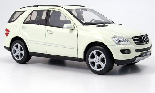 MERCEDES-BENZ ML 350 (W164), beige